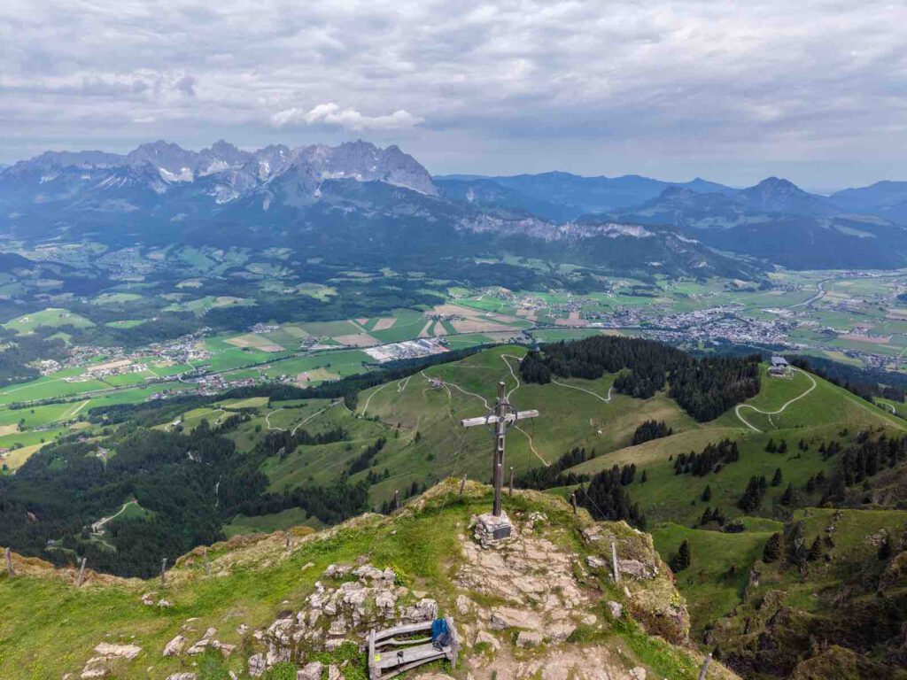 Aussicht vom Gipfelbereich des Kitzbüheler Horns